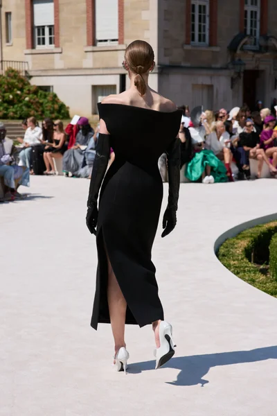 Look 117